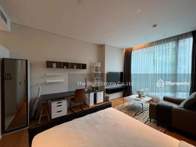 Sindhorn Residence, Bangkok, Thailand Sindhorn Residence, Bangkok, Thailand