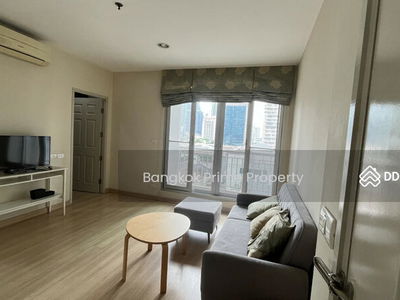 Life @ Sathorn 10, Bangkok, Thailand Life @ Sathorn 10, Bangkok, Thailand