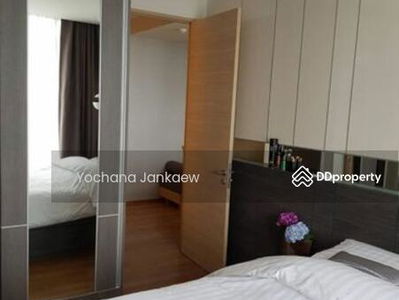 Park Origin Phrom Phong, Bangkok, Thailand Park Origin Phrom Phong, Bangkok, Thailand