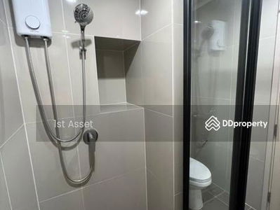 The Base Petchaburi-Thonglor, Bangkok, Thailand The Base Petchaburi-Thonglor, Bangkok, Thailand