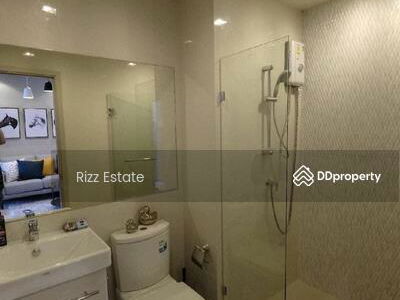 Life Sukhumvit 48, Bangkok, Thailand Life Sukhumvit 48, Bangkok, Thailand