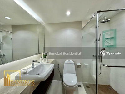 Mayfair Garden, Bangkok, Thailand Mayfair Garden, Bangkok, Thailand