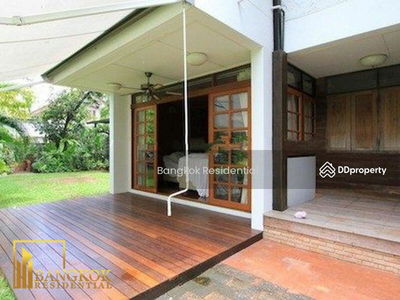 Single House in Compound, Bangkok, Thailand Single House in Compound, Bangkok, Thailand