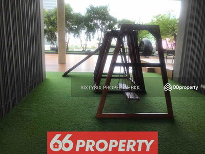 Life Asoke, Bangkok, Thailand Life Asoke, Bangkok, Thailand