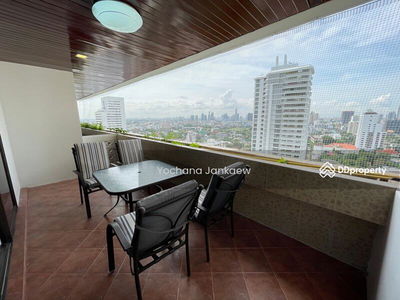 Oriental Towers, Bangkok, Thailand Oriental Towers, Bangkok, Thailand