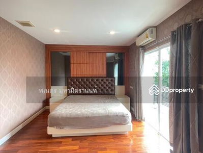 Grand Bangkok Boulevard Rama 9-Srinagarindra, Bangkok, Thailand Grand Bangkok Boulevard Rama 9-Srinagarindra, Bangkok, Thailand