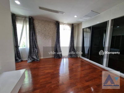 5 Bedrooms Townhouse For Rent in Sathorn, Bangkok near BRT Wat Dan - BRT Wat Priwat AA35290, Bangkok, Thailand 5 Bedrooms Townhouse For Rent in Sathorn, Bangkok near BRT Wat Dan - BRT Wat Priwat AA35290, Bangkok, Thailand