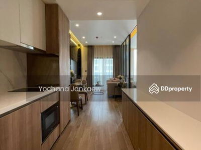 Muniq Langsuan, Bangkok Muniq Langsuan, Bangkok