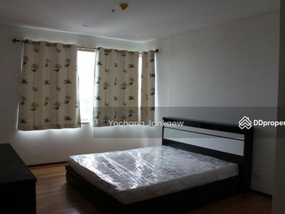 Villa Sathorn, Bangkok, Thailand Villa Sathorn, Bangkok, Thailand