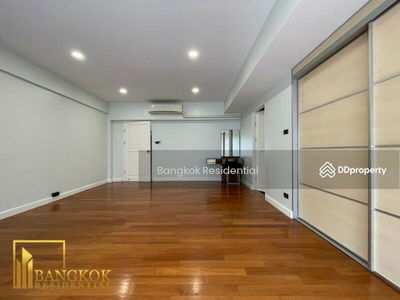 House in Compound, Bangkok, Thailand House in Compound, Bangkok, Thailand