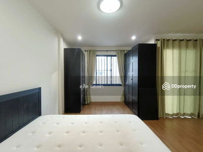 Townhome for rent Palm Hill Tiger Zoo, Sriracha, Chon Buri, Thailand Townhome for rent Palm Hill Tiger Zoo, Sriracha, Chon Buri, Thailand