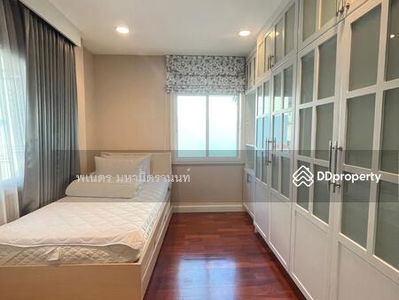 Grand Bangkok Boulevard Rama 9-Srinagarindra, Bangkok, Thailand Grand Bangkok Boulevard Rama 9-Srinagarindra, Bangkok, Thailand