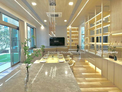 VIVE Rama 9, Bangkok, Thailand VIVE Rama 9, Bangkok, Thailand