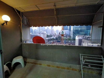 Silom Condominium, Bangkok, Thailand Silom Condominium, Bangkok, Thailand