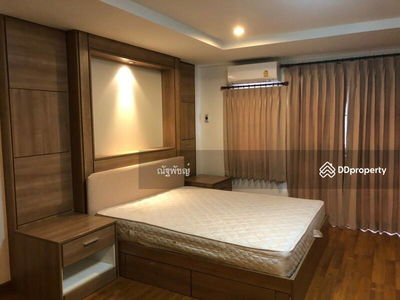 The Balcony Home, Bangkok, Thailand The Balcony Home, Bangkok, Thailand