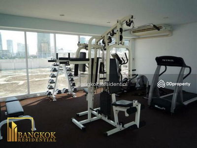 The Peak Sukhumvit 15, Bangkok, Thailand The Peak Sukhumvit 15, Bangkok, Thailand