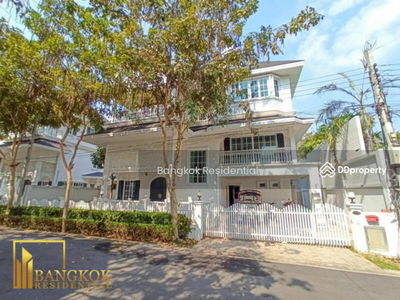 House in Compound, Samut Prakan, Thailand House in Compound, Samut Prakan, Thailand