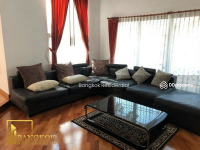 Detached House, Bangkok, Thailand Detached House, Bangkok, Thailand