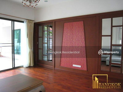 4 Bedroom House in Soi Soonvijai, Bangkok, Thailand 4 Bedroom House in Soi Soonvijai, Bangkok, Thailand