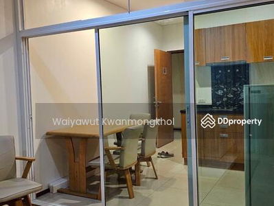 Villa Sathorn, Bangkok, Thailand Villa Sathorn, Bangkok, Thailand