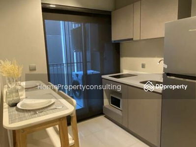 Life Asoke-Rama 9, Bangkok, Thailand Life Asoke-Rama 9, Bangkok, Thailand