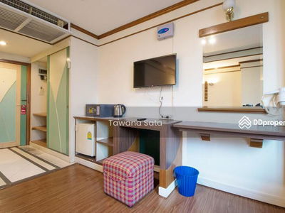 Bavana Surawong, next to BTS Saladaeng, Chula Hospital, MRT Silom, Bangkok, Thailand Bavana Surawong, next to BTS Saladaeng, Chula Hospital, MRT Silom, Bangkok, Thailand