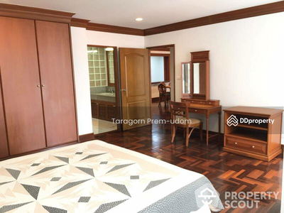 Baan Pakapun, Bangkok, Thailand Baan Pakapun, Bangkok, Thailand