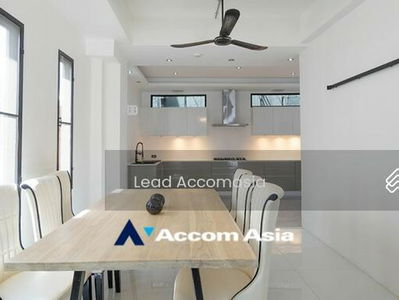3 Bedrooms Townhouse for Sale and Rent in Sukhumvit, Bangkok near BTS Asok - MRT Sukhumvit (AA31361), Bangkok, Thailand 3 Bedrooms Townhouse for Sale and Rent in Sukhumvit, Bangkok near BTS Asok - MRT Sukhumvit (AA31361), Bangkok, Thailand