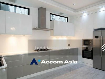 3 Bedrooms Townhouse for Sale and Rent in Sukhumvit, Bangkok near BTS Asok - MRT Sukhumvit (AA31361), Bangkok, Thailand 3 Bedrooms Townhouse for Sale and Rent in Sukhumvit, Bangkok near BTS Asok - MRT Sukhumvit (AA31361), Bangkok, Thailand