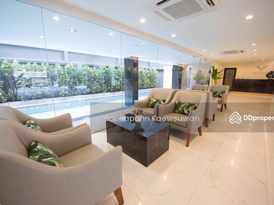 The Greenston Thonglor Residence, Bangkok, Thailand The Greenston Thonglor Residence, Bangkok, Thailand