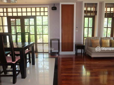 Single Family Home 4 Bedrooms Kathu Lake View, Phuket, Thailand Single Family Home 4 Bedrooms Kathu Lake View, Phuket, Thailand