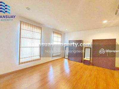 3-story townhome for rent, Rama 3 Road, near Industrial Ring Bridge, Bangkok, Thailand 3-story townhome for rent, Rama 3 Road, near Industrial Ring Bridge, Bangkok, Thailand