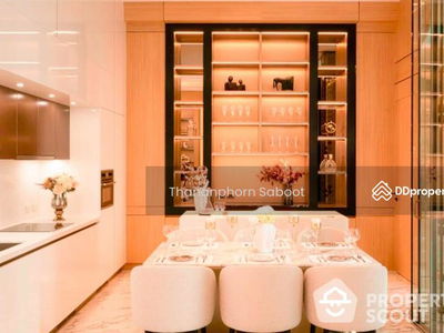 Premium 4-Bedroom House, Bangkok, Thailand Premium 4-Bedroom House, Bangkok, Thailand