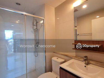 Fuse Chan-Sathorn, Bangkok, Thailand Fuse Chan-Sathorn, Bangkok, Thailand