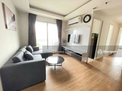 Thru Thonglor, Bangkok, Thailand Thru Thonglor, Bangkok, Thailand