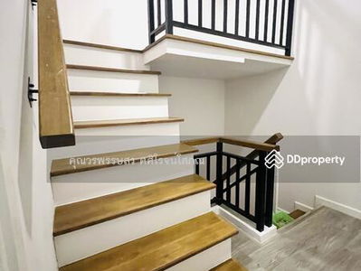 The Verona Village Krungthepkrita-Rama 9, Bangkok, Thailand The Verona Village Krungthepkrita-Rama 9, Bangkok, Thailand