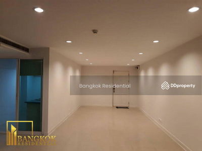 Fragrant 71, Bangkok, Thailand Fragrant 71, Bangkok, Thailand