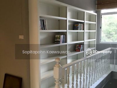 10310, Bangkok, Thailand 10310, Bangkok, Thailand