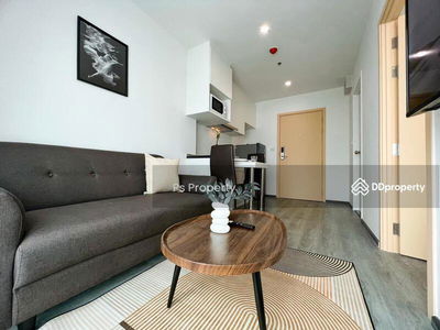 Rich Park @ Triple Station, Bangkok, Thailand Rich Park @ Triple Station, Bangkok, Thailand