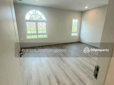 Villaggio 3 Srinakarin-Bangna, Samut Prakan, Thailand Villaggio 3 Srinakarin-Bangna, Samut Prakan, Thailand