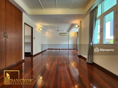 Detached House, Bangkok, Thailand Detached House, Bangkok, Thailand