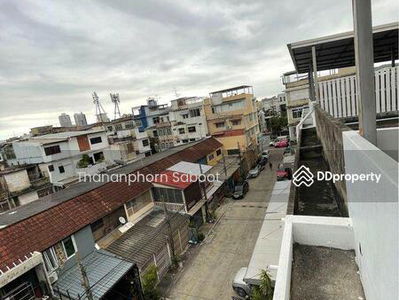 Bang Chak, Bangkok, Thailand Bang Chak, Bangkok, Thailand