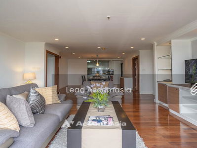 3 Bedrooms Apartment for Rent in Sukhumvit, Bangkok near BTS Asok - MRT Sukhumvit at Warm Family, Bangkok, Thailand 3 Bedrooms Apartment for Rent in Sukhumvit, Bangkok near BTS Asok - MRT Sukhumvit at Warm Family, Bangkok, Thailand