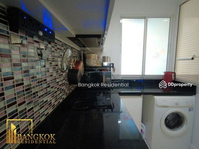 The Bloom Sukhumvit 71, Bangkok, Thailand The Bloom Sukhumvit 71, Bangkok, Thailand