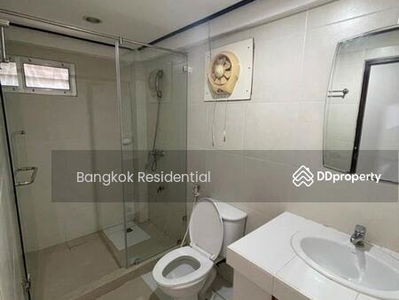 Detached House, Bangkok, Thailand Detached House, Bangkok, Thailand