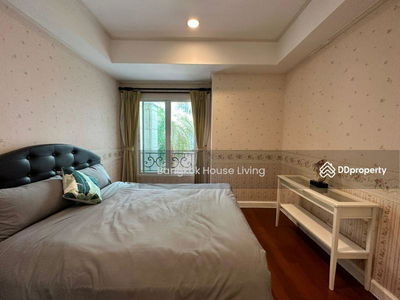 La Vie En Rose Place, Bangkok, Thailand La Vie En Rose Place, Bangkok, Thailand