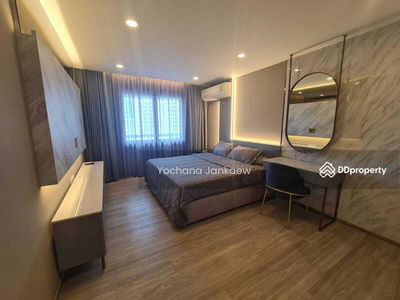 Royal Castle Sukhumvit, Bangkok, Thailand Royal Castle Sukhumvit, Bangkok, Thailand