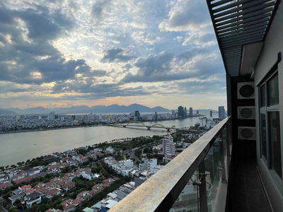 The Monarchy, Vietnam The Monarchy, Vietnam