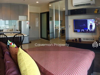 Rhythm Sukhumvit 36-38, Bangkok, Thailand Rhythm Sukhumvit 36-38, Bangkok, Thailand