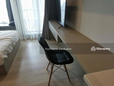 Life One Wireless, Bangkok, Thailand Life One Wireless, Bangkok, Thailand